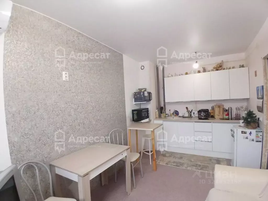 1-к кв. Волгоградская область, Волгоград ул. Гаря Хохолова, 7 (28.5 м) - Фото 1