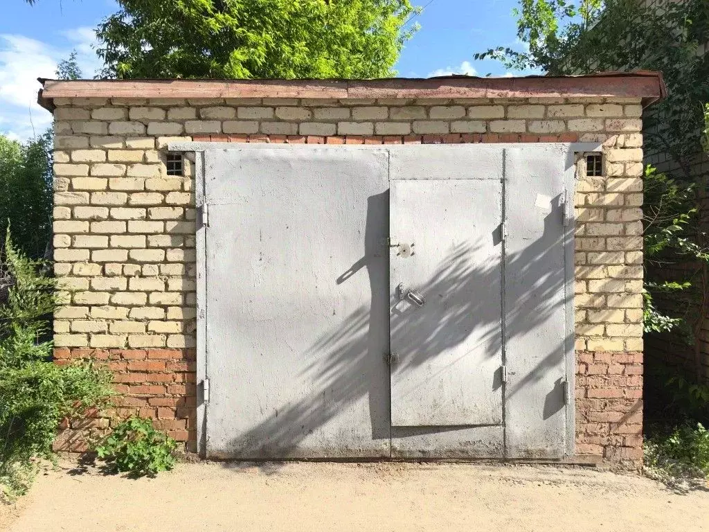 Гараж в Саратовская область, Саратов ул. Имени Т.С. Хвесина, 42 (20 м) - Фото 0