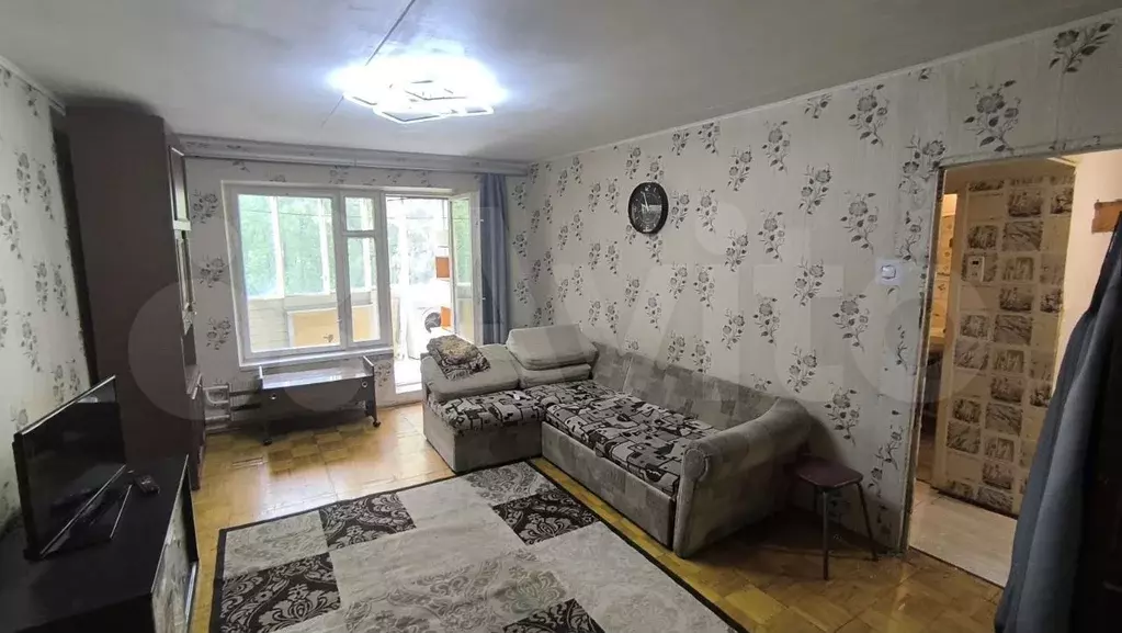 1-к. квартира, 38 м, 5/9 эт. - Фото 0