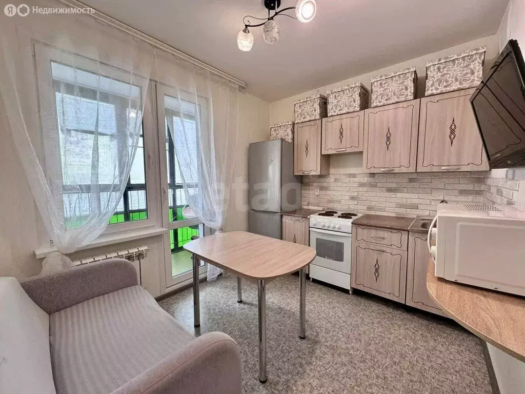 1-комнатная квартира: Казань, проспект Ильгама Шакирова, 13 (29.5 м) - Фото 2