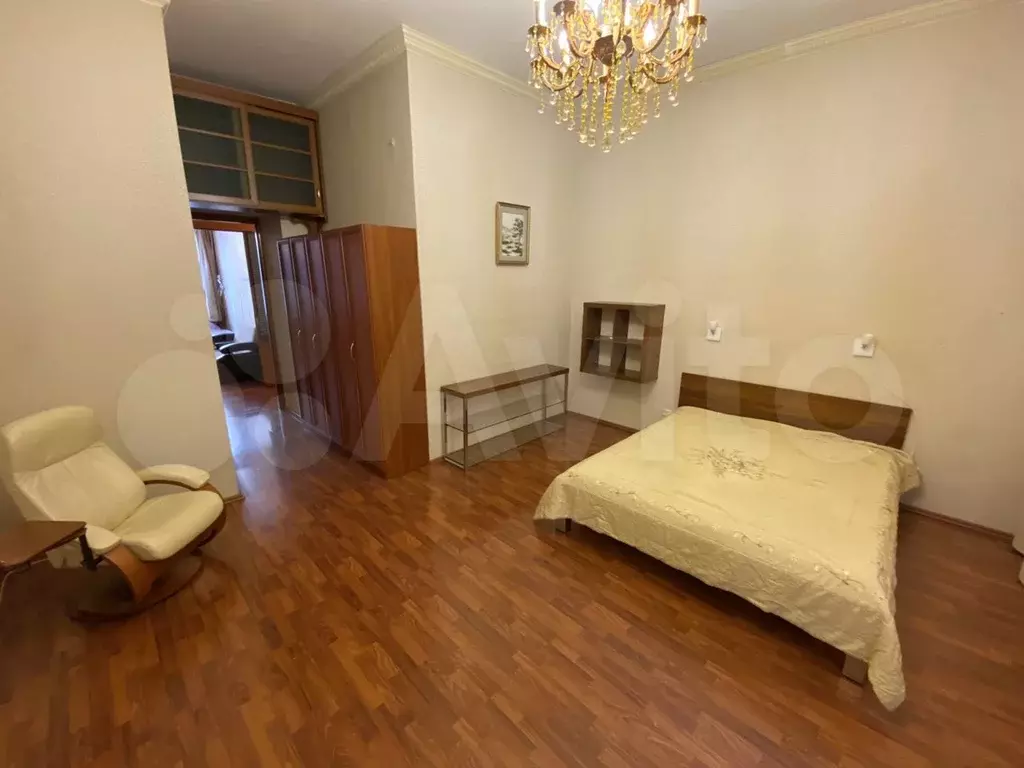 3-к. квартира, 70 м, 2/4 эт. - Фото 1