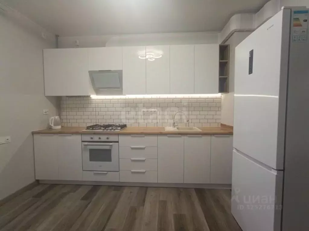 1-к кв. Крым, Симферопольский район, Молодежное пгт ул. Парковая (38.5 ... - Фото 2