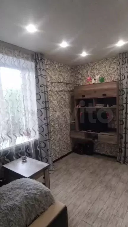 Комната 12,2 м в 4-к., 2/4 эт. - Фото 1