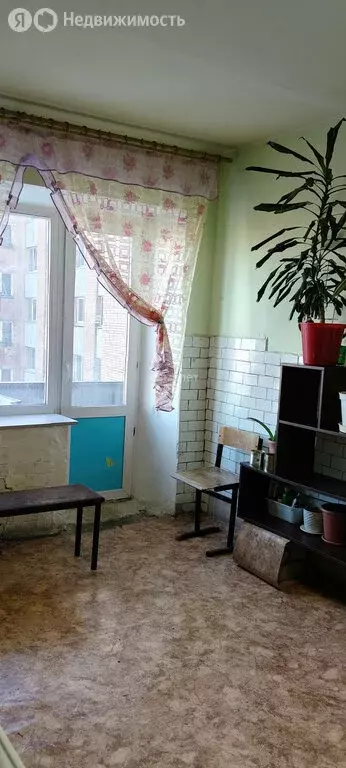 1к в 8-комнатной квартире (17.8 м) - Фото 1