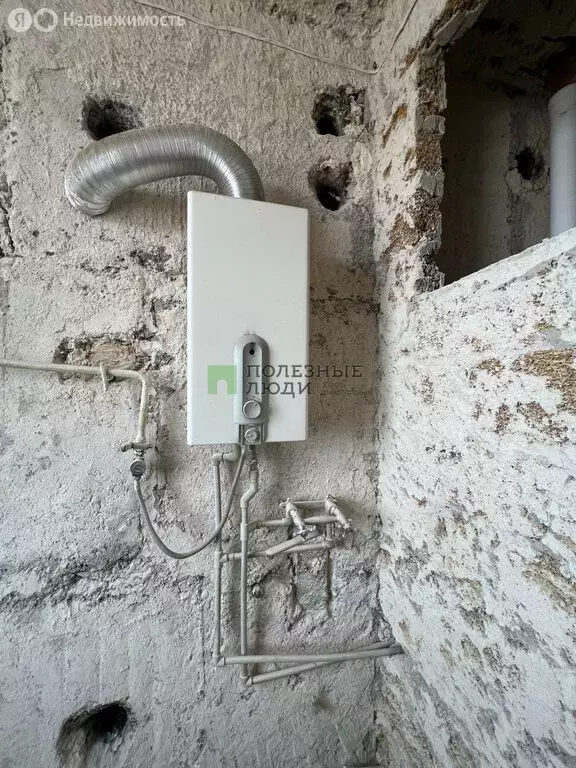 3-комнатная квартира: Севастополь, улица Надеждинцев, 20 (72 м) - Фото 1