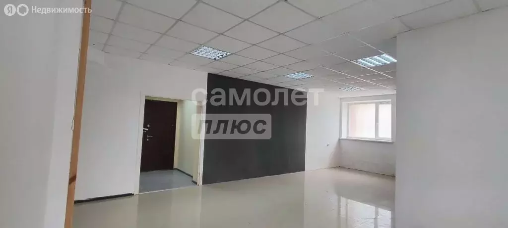 Помещение свободного назначения (215 м) - Фото 1