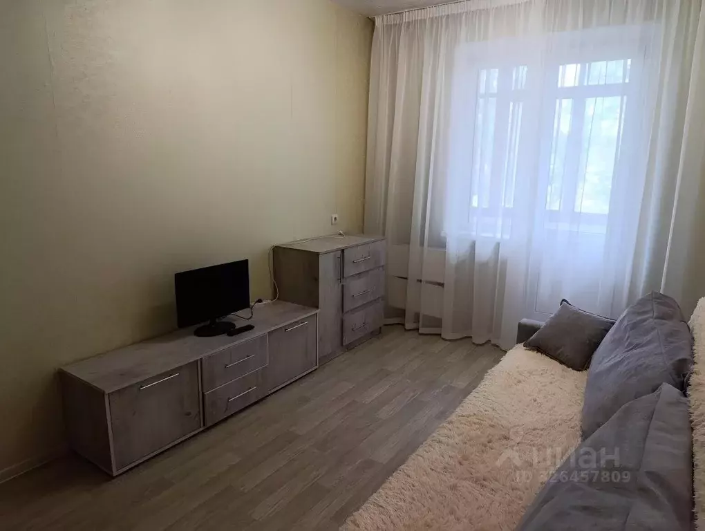 1-к кв. Челябинская область, Челябинск просп. Победы, 378 (31.0 м) - Фото 2