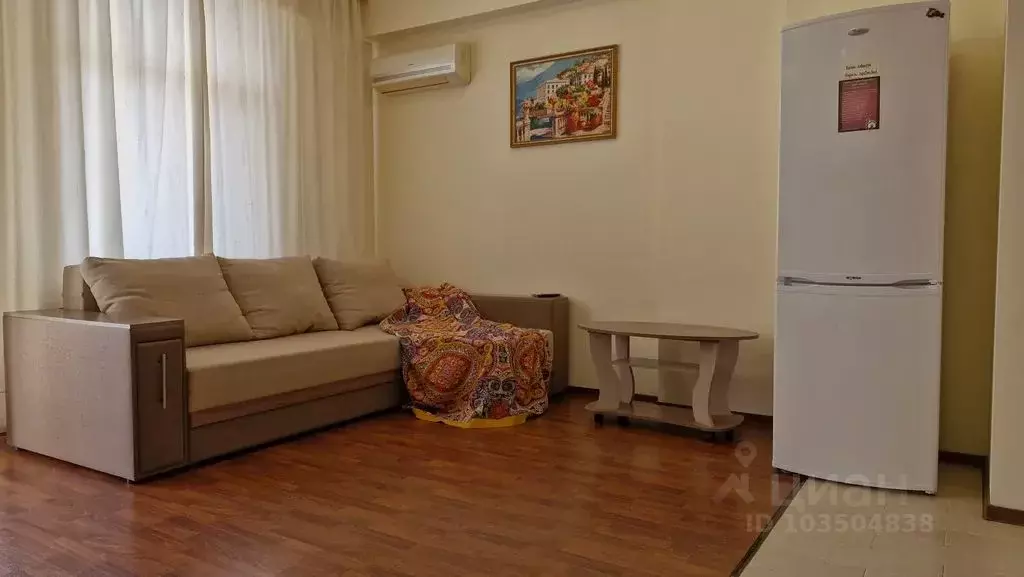 3-к кв. Крым, Алушта ул. Ленина, 26 (70.0 м) - Фото 0