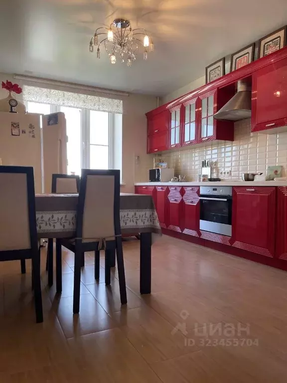 3-к кв. Московская область, Подольск Быковская ул., 10 (83.0 м) - Фото 0