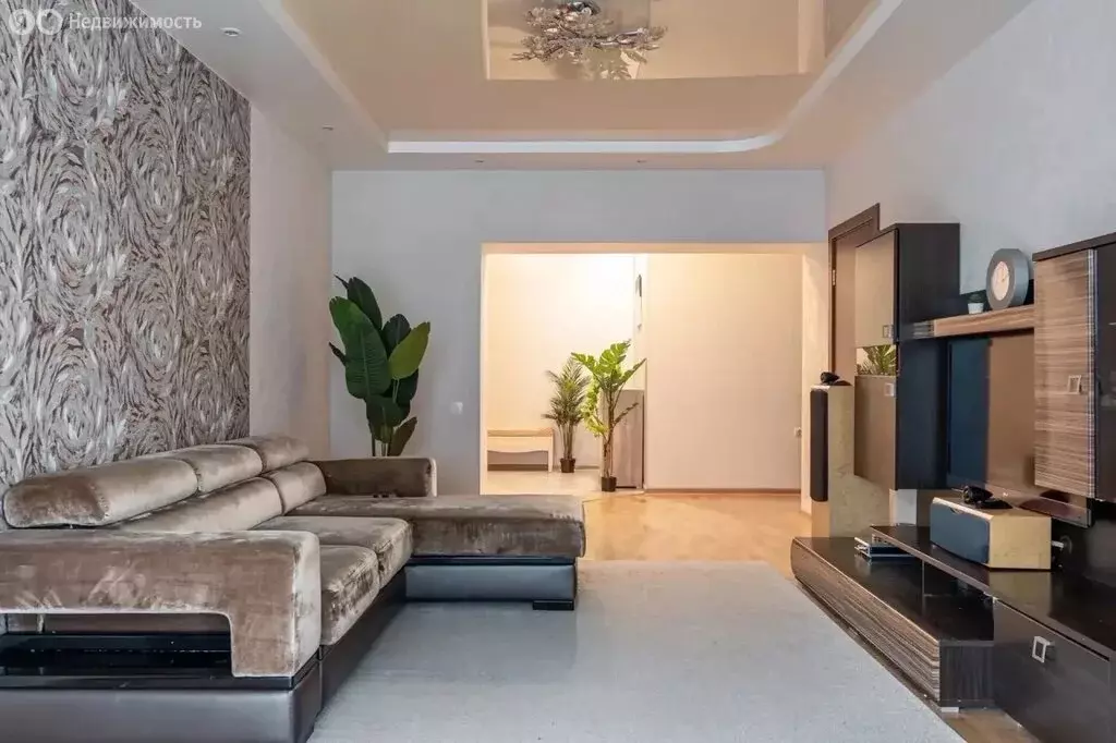 2-комнатная квартира: Казань, улица Мидхата Булатова, 5 (72.8 м) - Фото 2