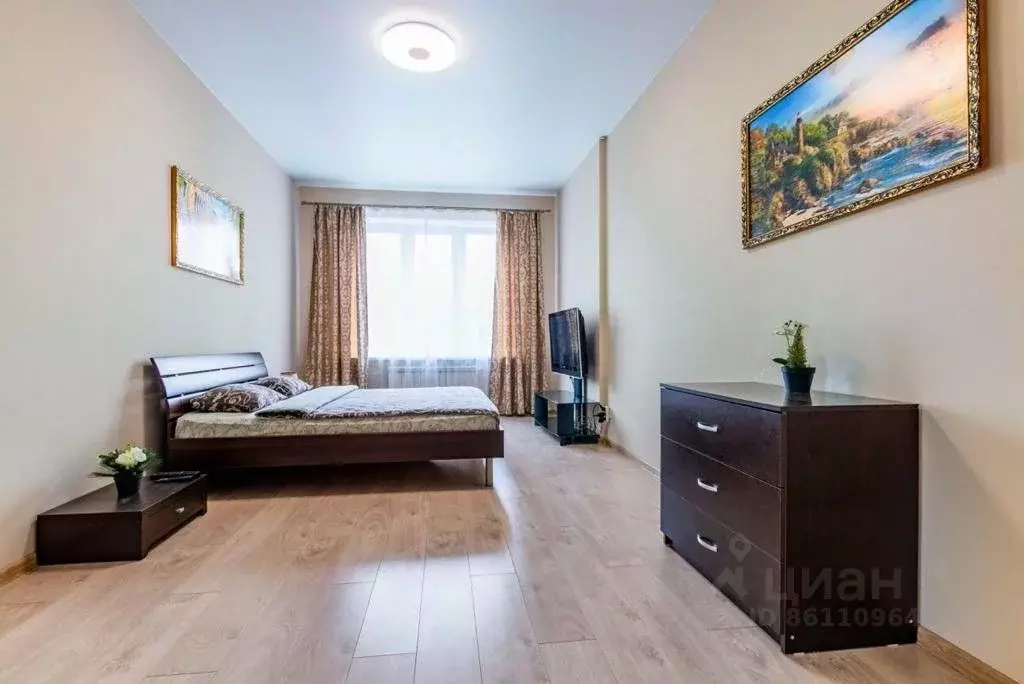 1-к кв. Свердловская область, Екатеринбург ул. Папанина, 18 (45.0 м) - Фото 1