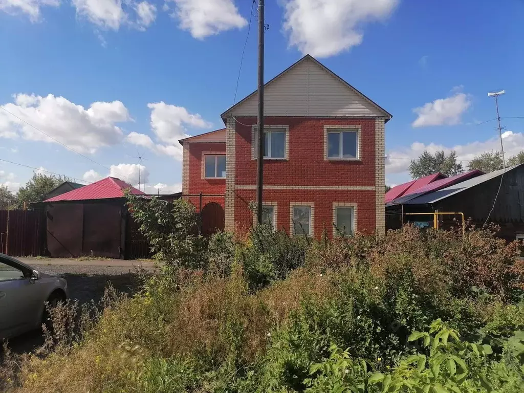 Дом в Омская область, Омск ул. 16-я Линия, 132 (163 м) - Фото 0