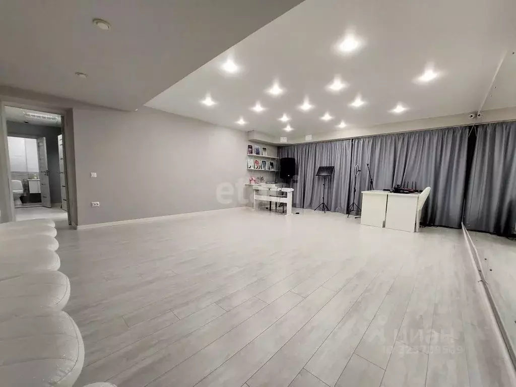 Помещение свободного назначения в Марий Эл, Йошкар-Ола Якова Эшпая ... - Фото 1