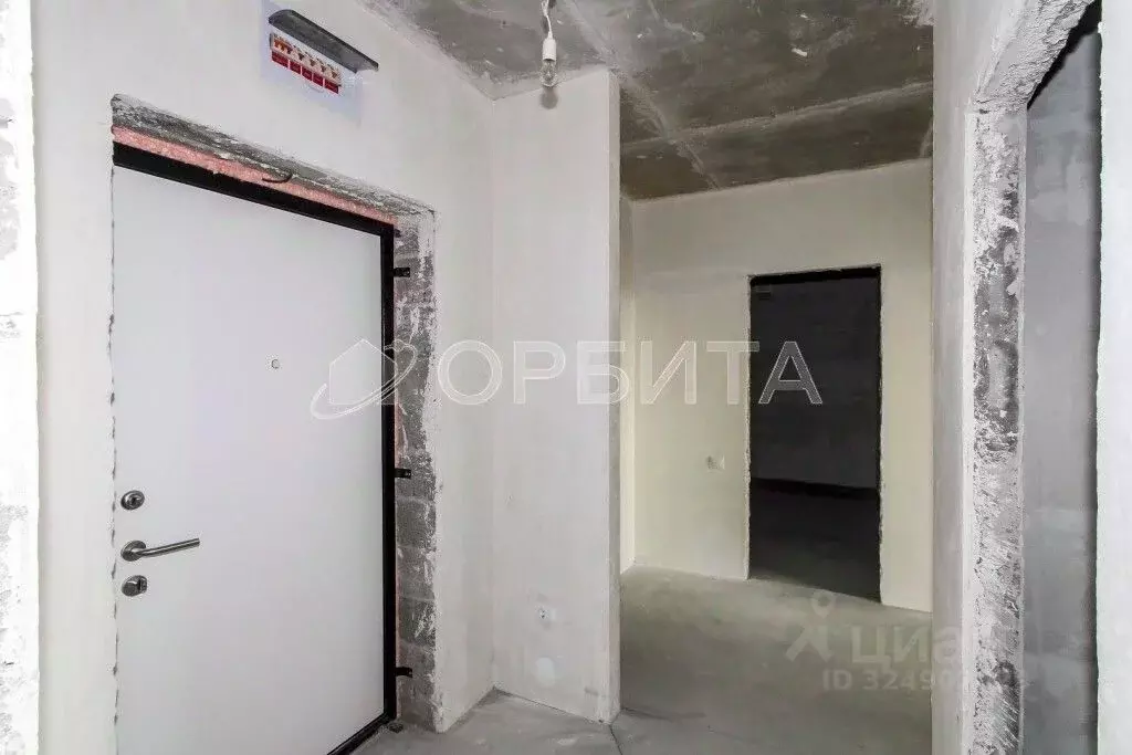 2-к кв. Тюменская область, Тюмень ул. Братьев Бондаревых, 1 (67.5 м) - Фото 2