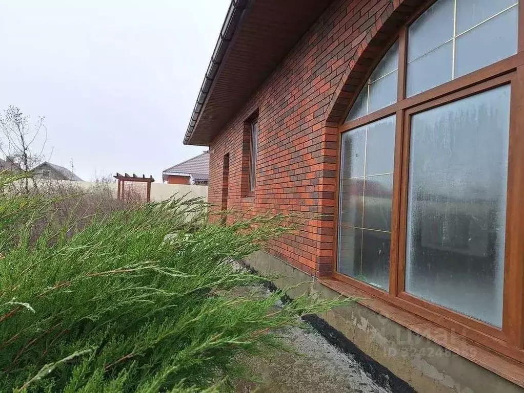 Коттедж в Белгородская область, Старооскольский городской округ, с. ... - Фото 1