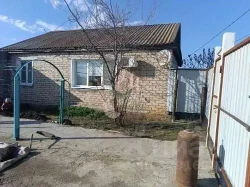 Дом в Саратовская область, Питерский район, с. Алексашкино Новая ул., ... - Фото 1