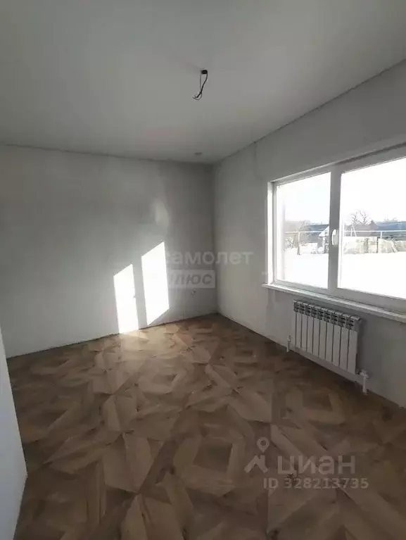 Дом в Оренбургская область, с. Ташла ул. Артема Коровина (98 м) - Фото 2