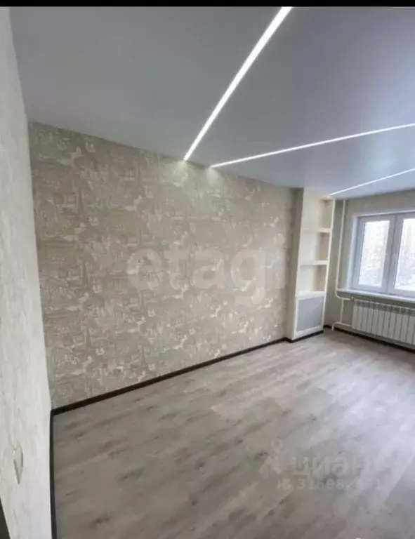 1-к кв. Владимирская область, Ковров ул. Маршала Устинова, 3 (35.0 м) - Фото 0