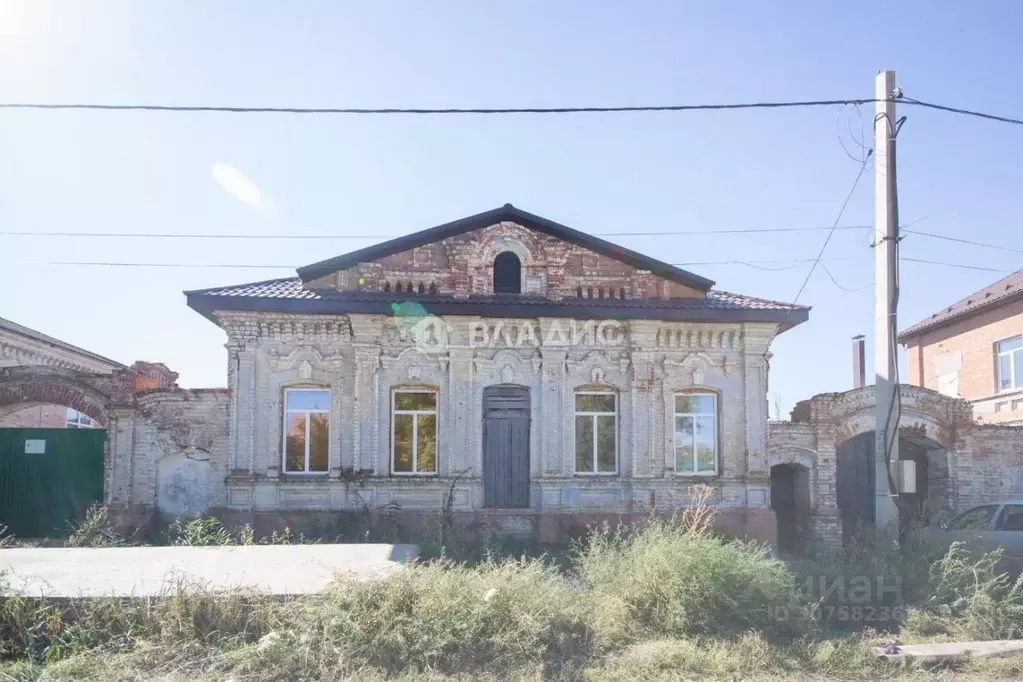 Дом в Саратовская область, Балаково Московская ул., 30 (145 м) - Фото 0