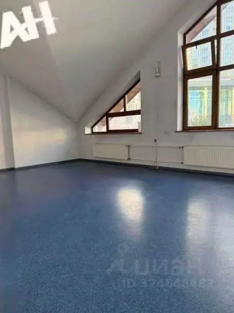 Офис в Москва Космодамианская наб., 52С10 (143 м) - Фото 1