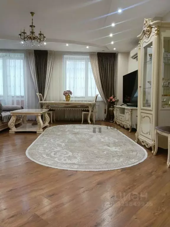 3-к кв. Челябинская область, Челябинск пл. МОПРа, 9 (121.7 м) - Фото 1