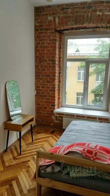 Комната Санкт-Петербург ул. Марата, 10 - Фото 2