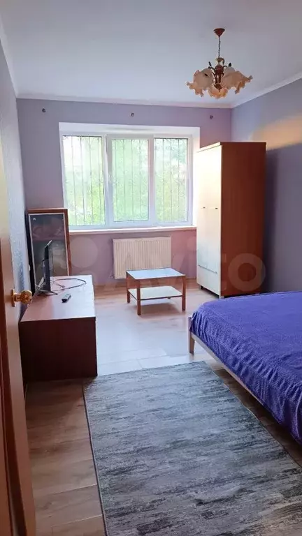 1-к. квартира, 40 м, 1/6 эт. - Фото 1
