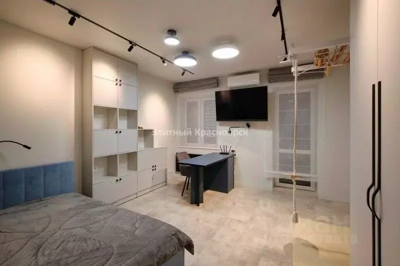 4-к кв. Красноярский край, Красноярск ул. Авиаторов, 3 (132.0 м) - Фото 1