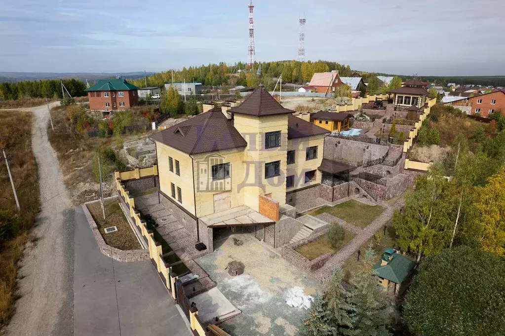 Дом 446 м на участке 21,5 сот. - Фото 1