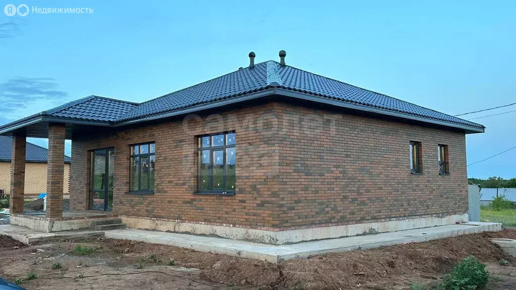 Дом в Оренбургский район, посёлок Соловьёвка (92 м) - Фото 1