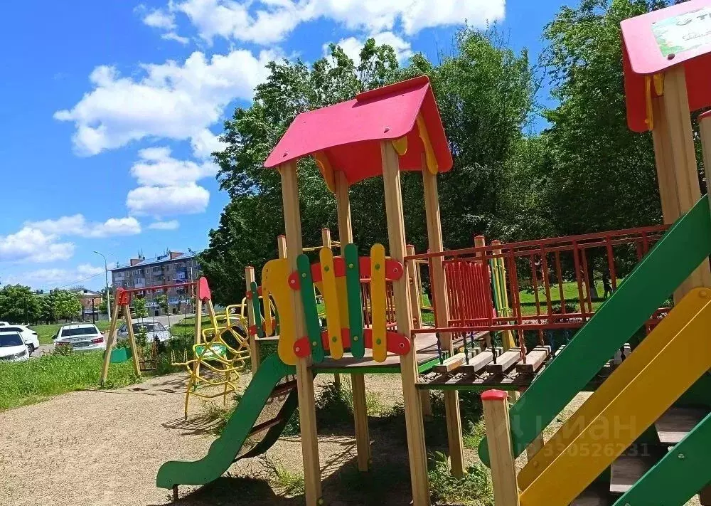 3-к кв. Краснодарский край, Тихорецк ул. Ляпидевского, 66А (62.0 м) - Фото 2
