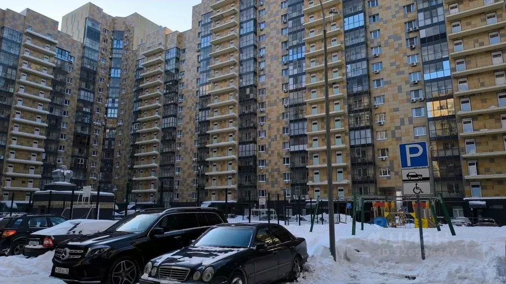2-к кв. Татарстан, Казань просп. Победы, 139Ак1 (61.0 м) - Фото 1
