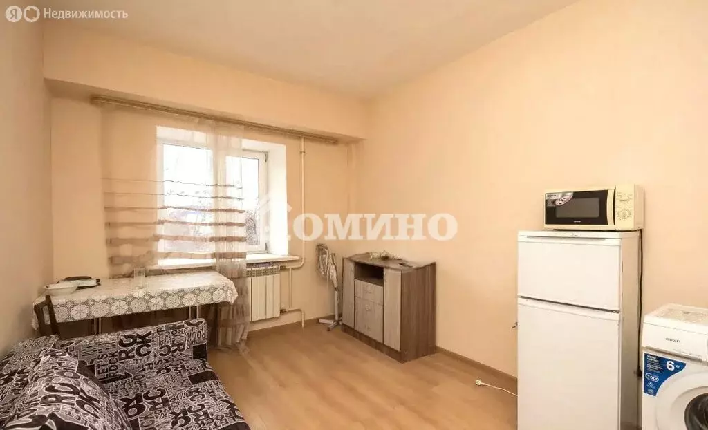 1-комнатная квартира: Тюмень, улица Бабарынка, 65 (16 м) - Фото 0