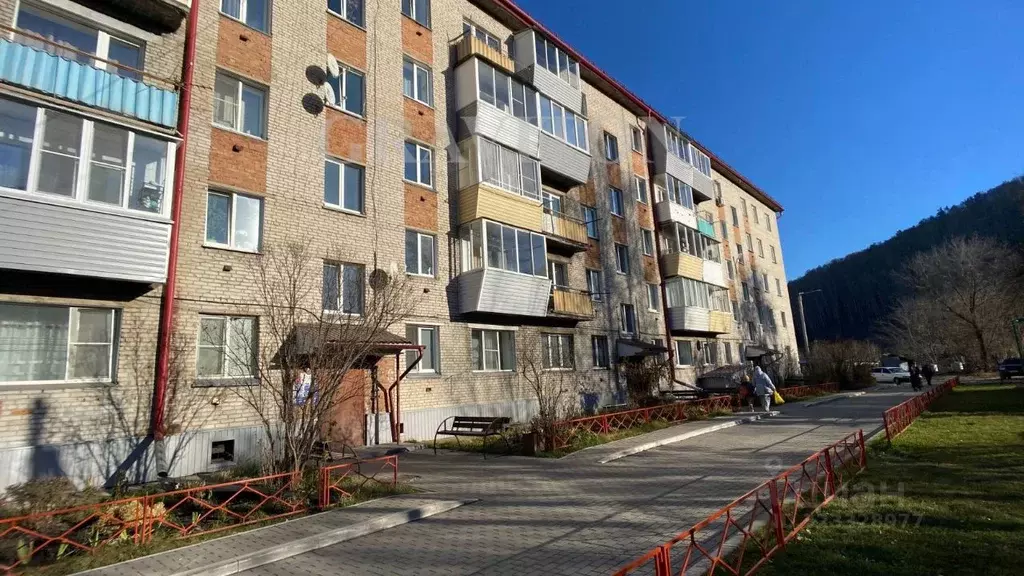 2-к кв. Алтай, Горно-Алтайск ул. Григория Чорос-Гуркина, 41 (45.2 м) - Фото 2