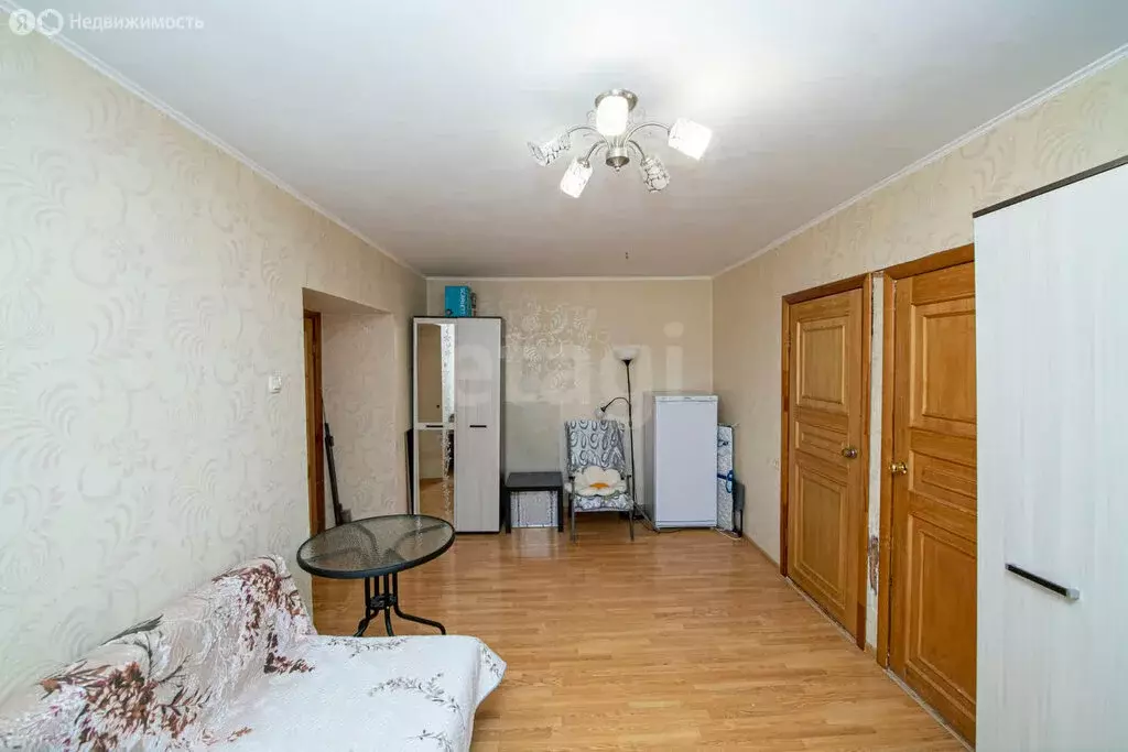 4-комнатная квартира: Нижний Новгород, улица Надежды Сусловой, 12 ... - Фото 1