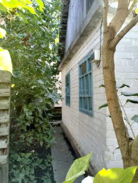 Дом в Волгоградская область, Волжский Строитель СНТ, ул. 1-я (20 м) - Фото 2