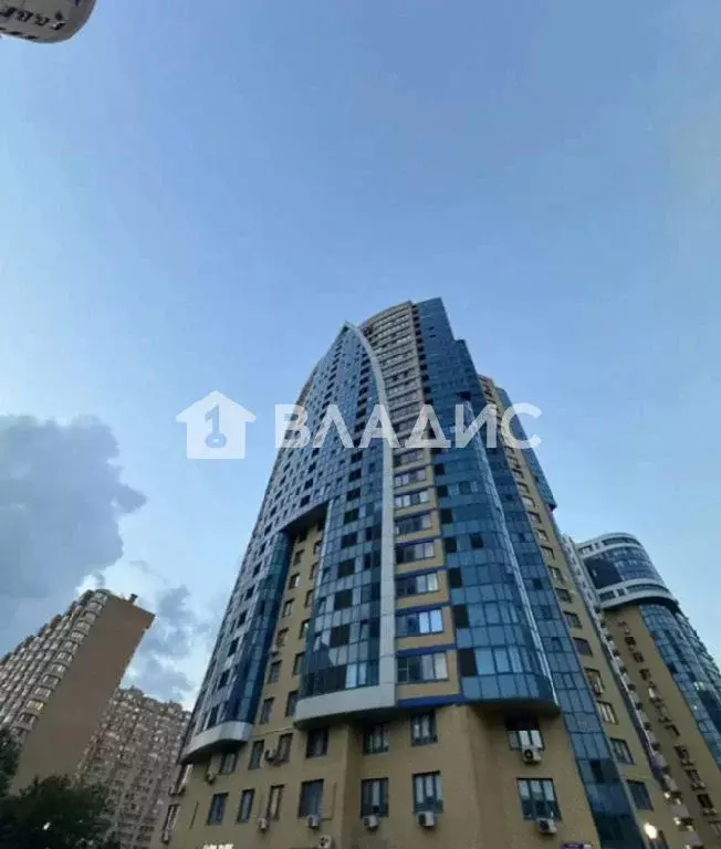 Продается 1-комнатная квартира - Фото 1