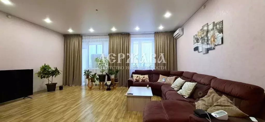 3-к кв. Белгородская область, Старый Оскол Степной мкр, 13 (123.0 м) - Фото 1