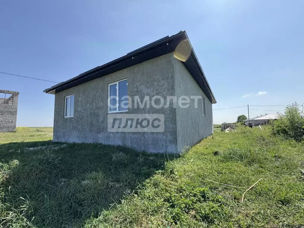 Дом в Кабардино-Балкария, Чегемский район, с. Шалушка ул. Имени А.А. ... - Фото 2