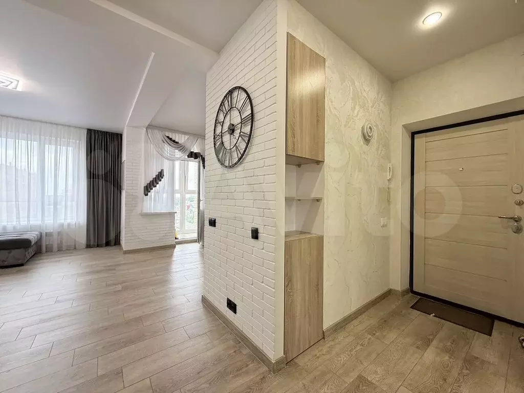 1-к. квартира, 52 м, 10/10 эт. - Фото 1