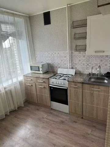 1-к. квартира, 40 м, 5/9 эт. - Фото 0