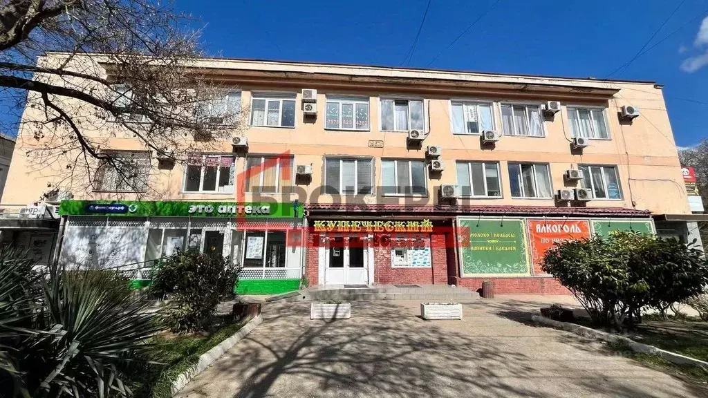 Помещение свободного назначения в Севастополь ул. Коммунистическая, ... - Фото 0
