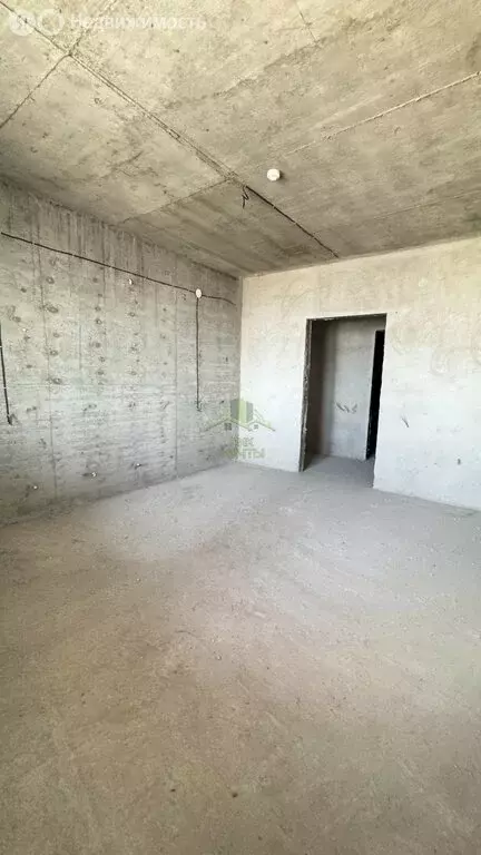2-комнатная квартира: Улан-Удэ, Октябрьская улица, 2 (75.3 м) - Фото 0