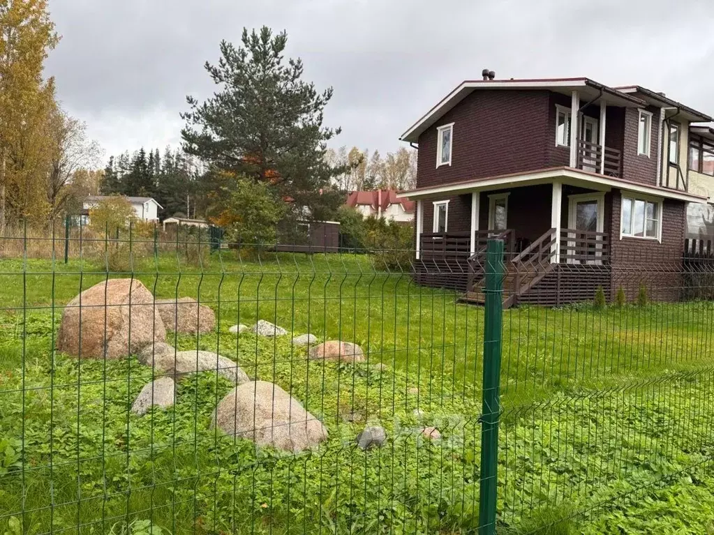 Дом в Ленинградская область, Выборгский район, пос. Первомайское, ... - Фото 1