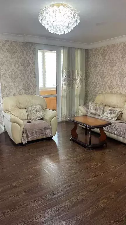 3-к. квартира, 102 м, 9/9 эт. - Фото 1