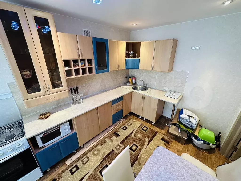 2-к. квартира, 60 м, 3/10 эт. - Фото 1