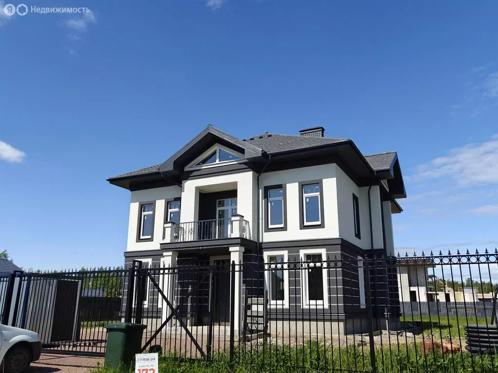 Дом в Петергоф, Ропшинское шоссе (420 м) - Фото 0