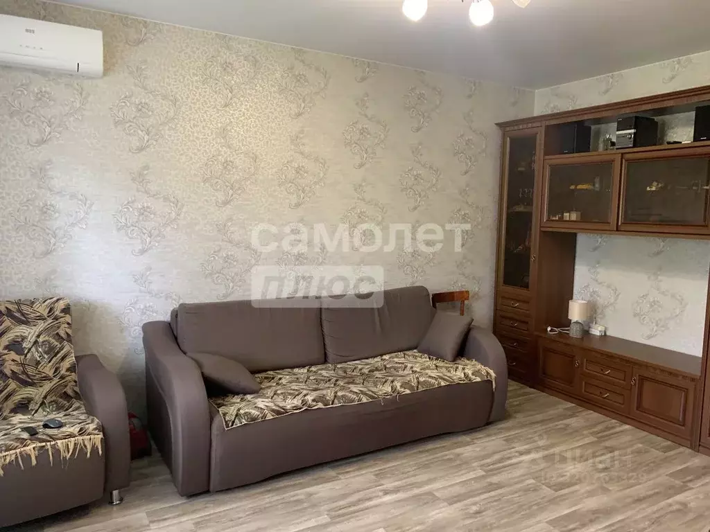 Дом в Саратовская область, Энгельс муниципальное образование, ... - Фото 1