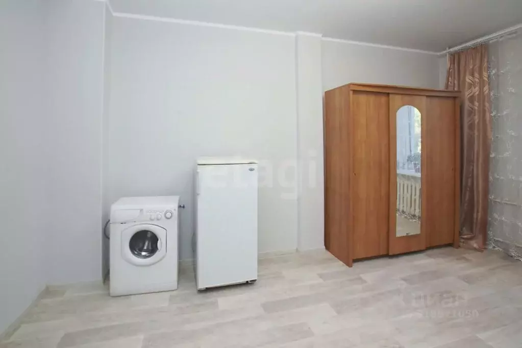 Комната Омская область, Омск ул. 20 лет РККА, 19 (18.4 м) - Фото 0