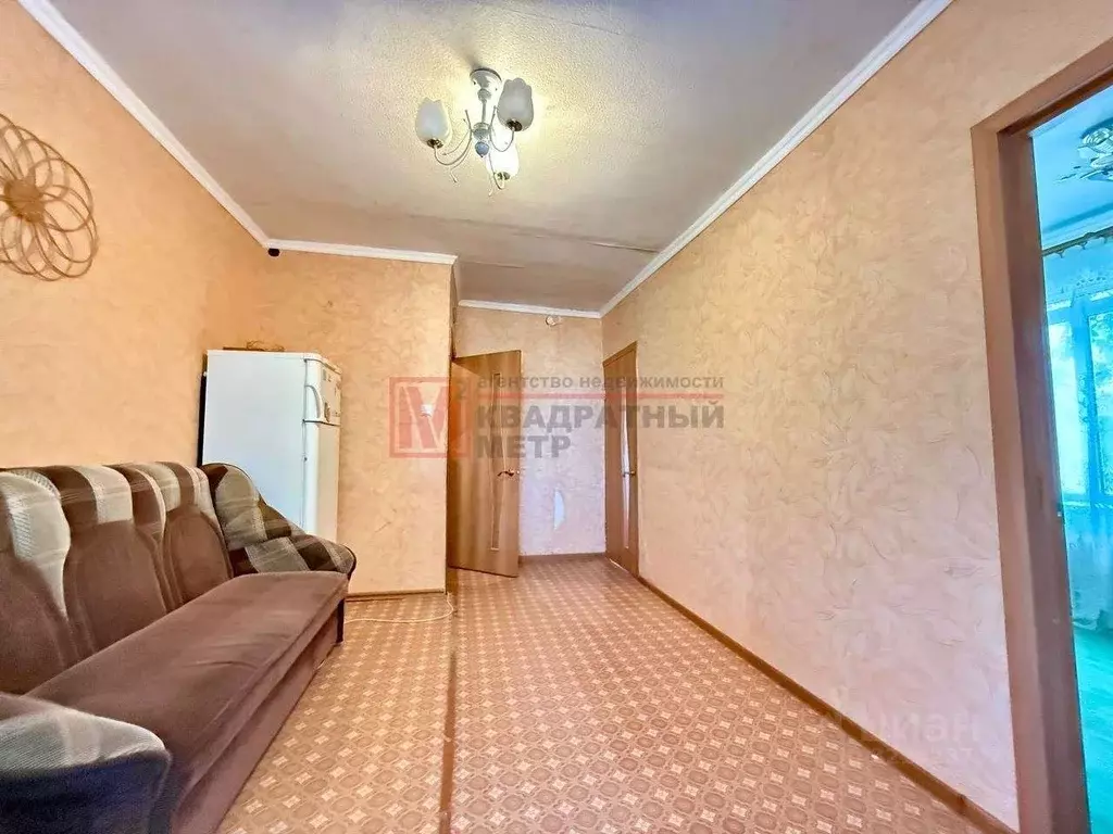 2-к кв. Белгородская область, Старый Оскол ул. Ленина, 73 (29.5 м) - Фото 0